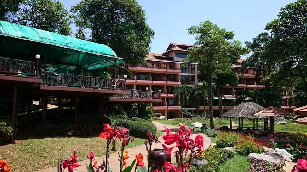 Arayana Phupimarn Resort & Spa Pak Chong Extérieur photo