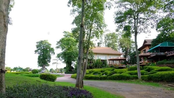Arayana Phupimarn Resort & Spa Pak Chong Extérieur photo